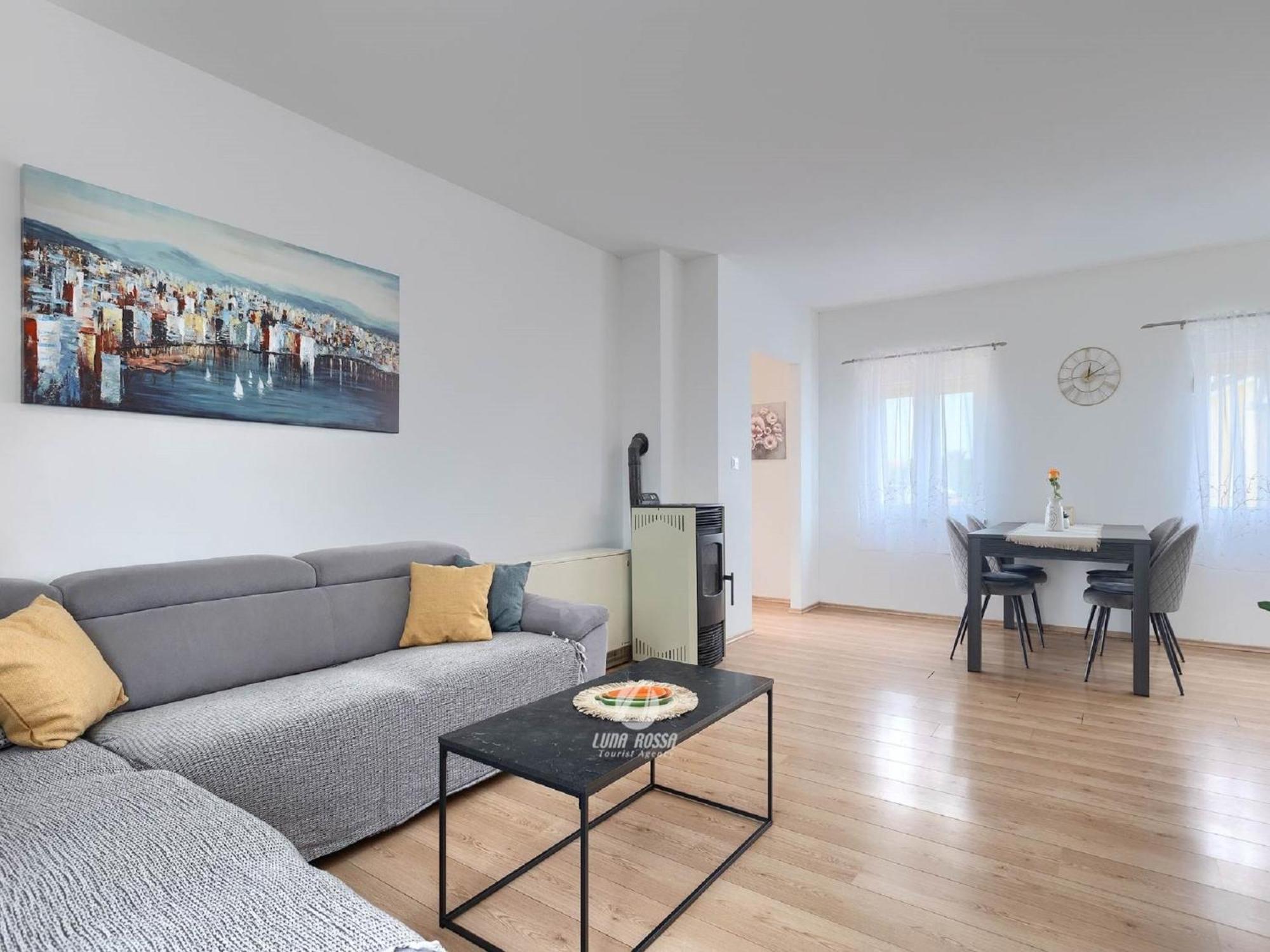 Comfortable House With Private Swimming Pool Pula
