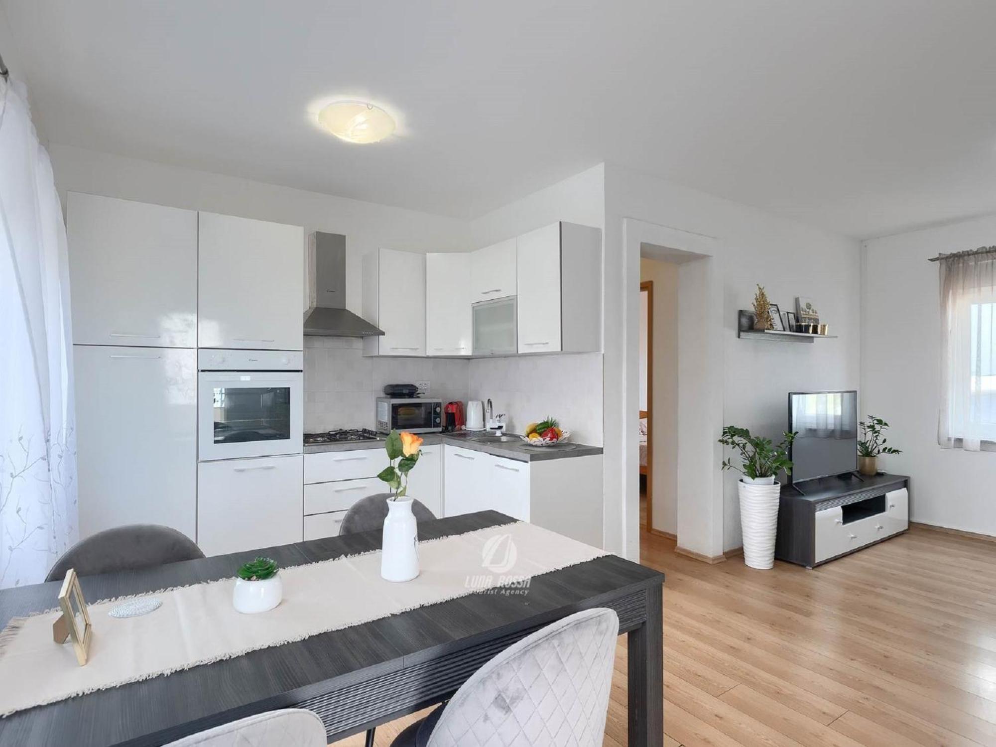 Vikendica Comfortable House With Private Swimming Pool *